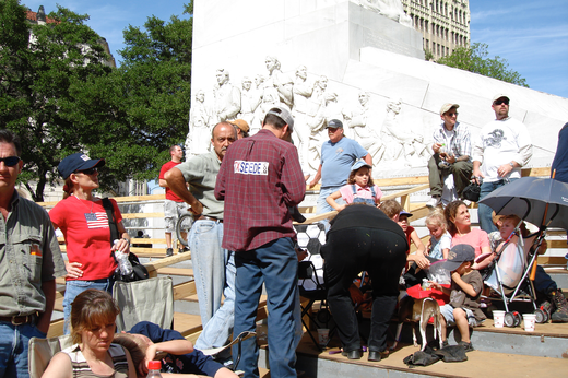Secessionists Scattered at Tea Party Rally
